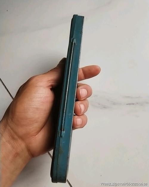 时代的印记——文革时期上海永跃厂“中国民航前进”文具盒赏析